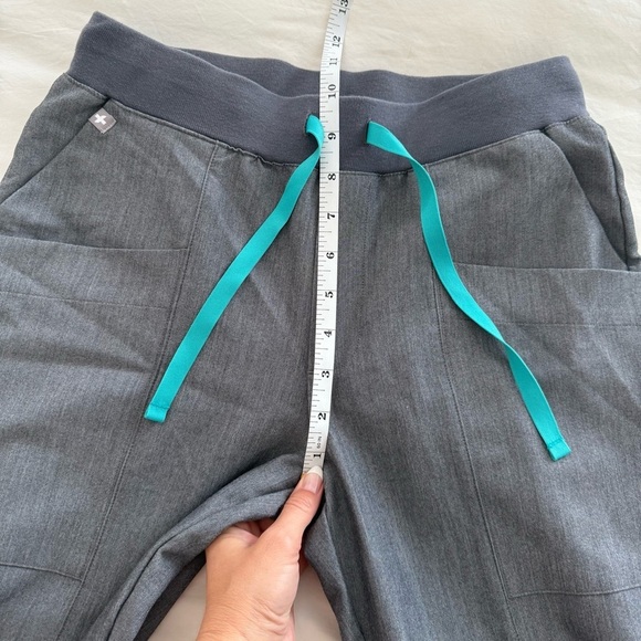 Figs Graphite Joggers - Picture 6 of 6